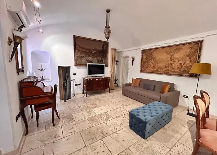Loft Mirasole * Болонья