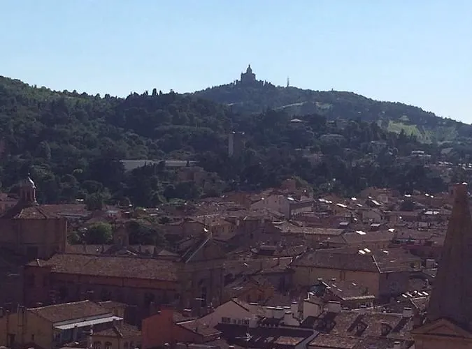 Loft Mirasole شقة